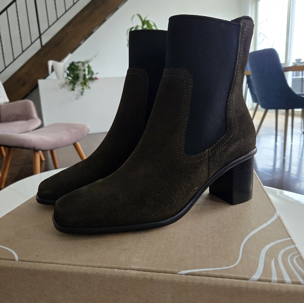 Portland Leather Women's Ankle Boots- Vine